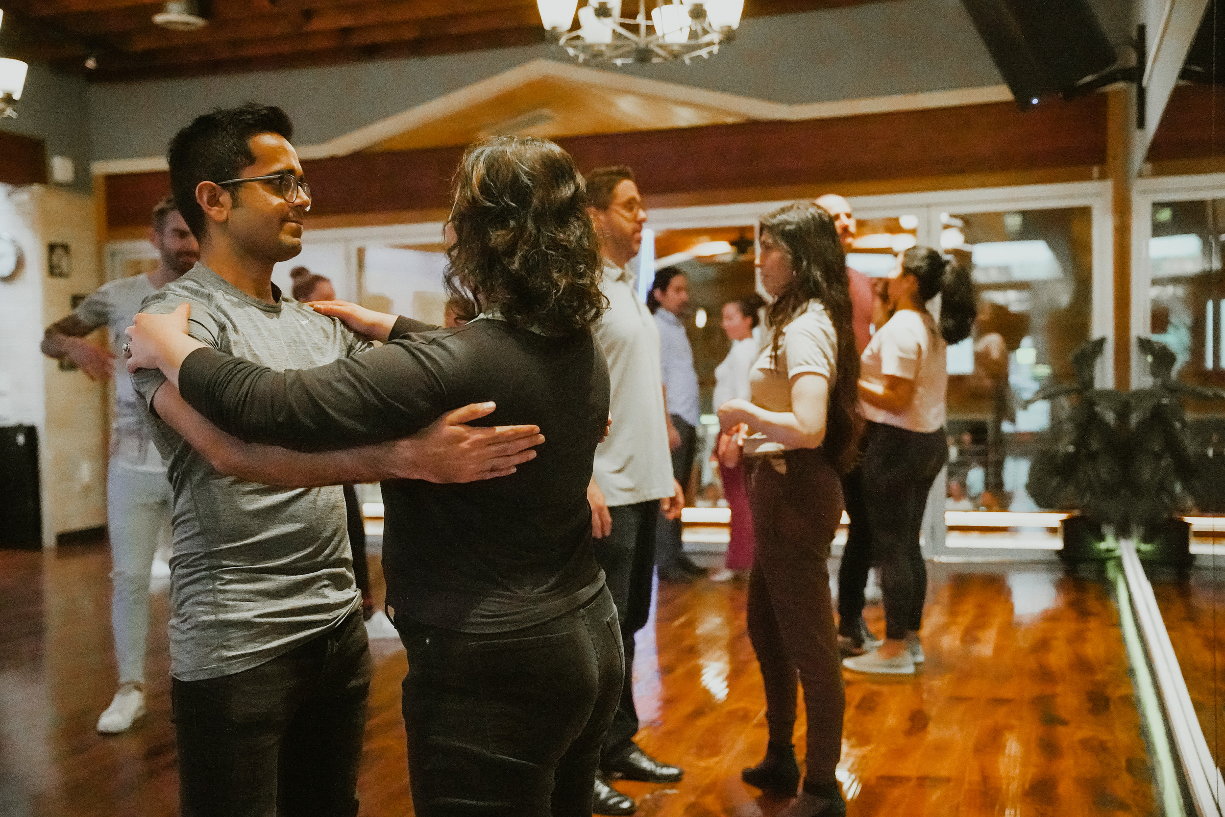 Salsa Classes - Salsa Con Todo, Seattle Dance Studio