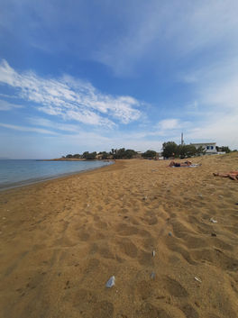 Logaras Paros
