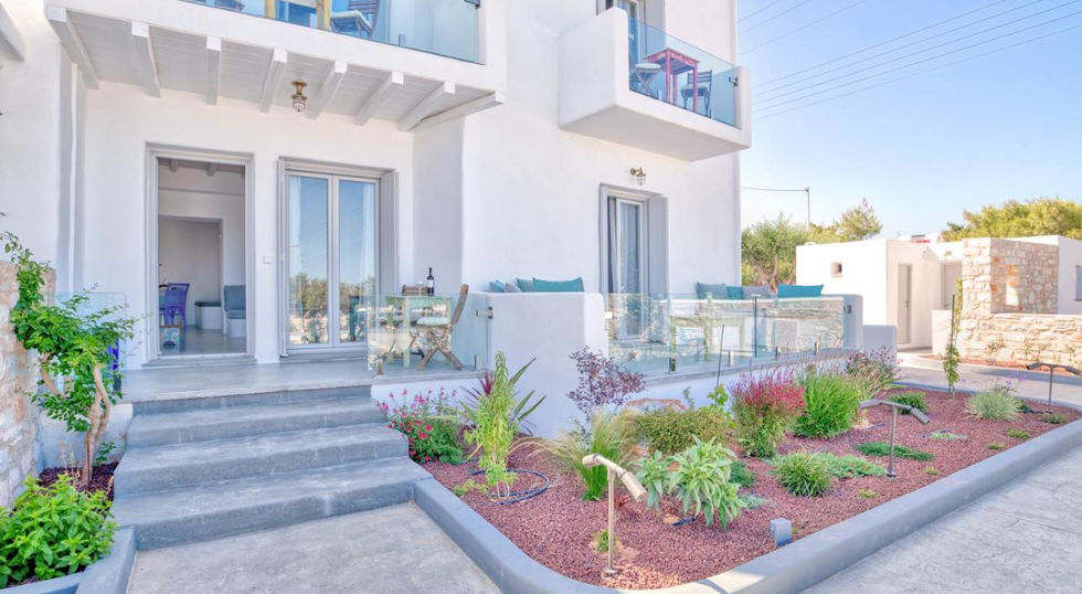 Villa in Ambelas entrance