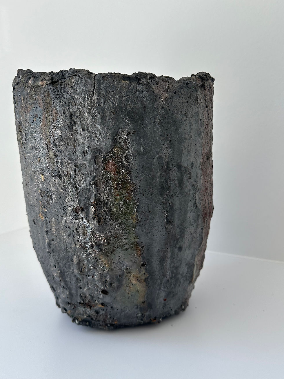 Thumbnail: Melting Crucibles