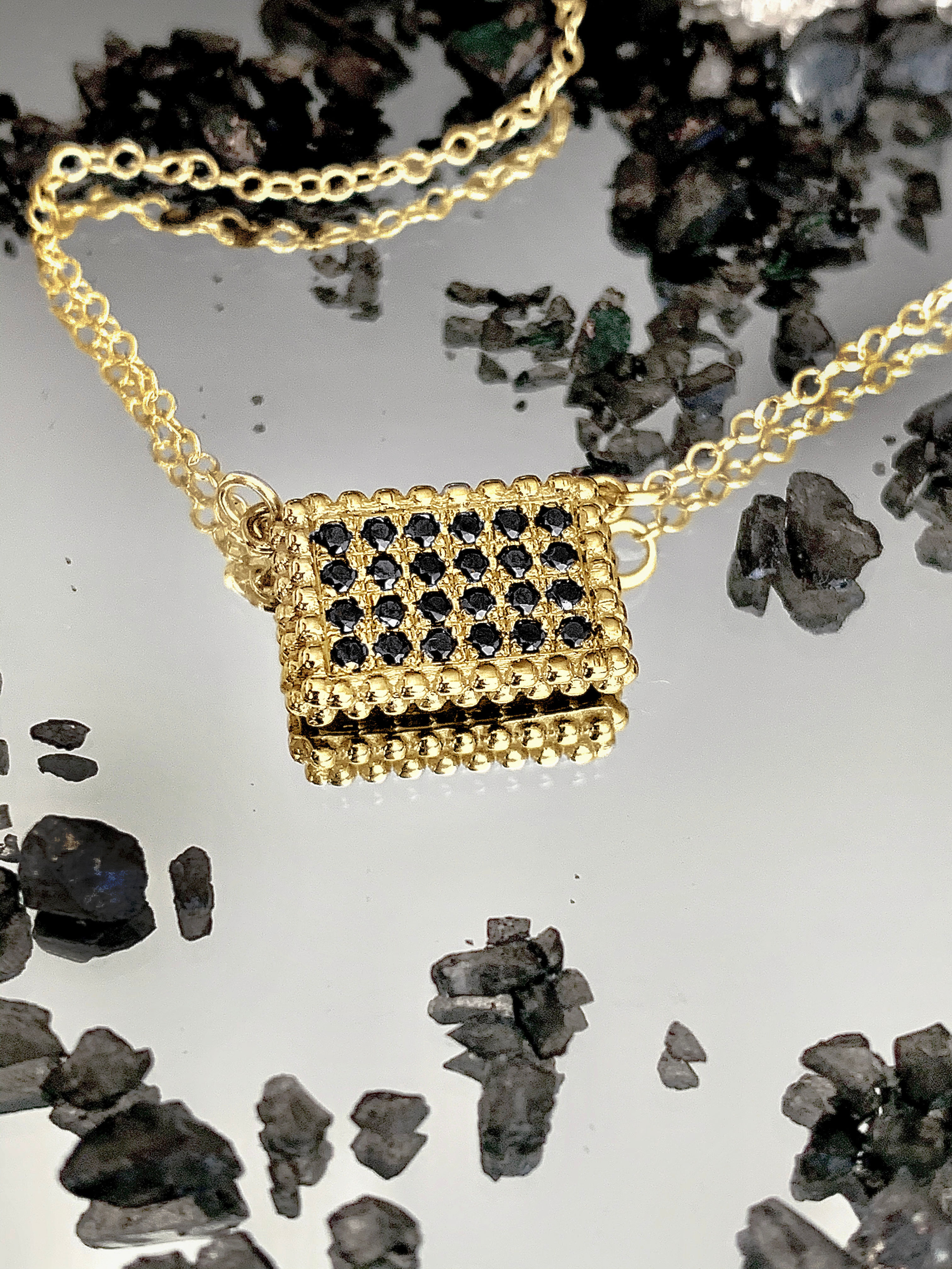 שרשרת סופיה זהב משובצת יהלומים