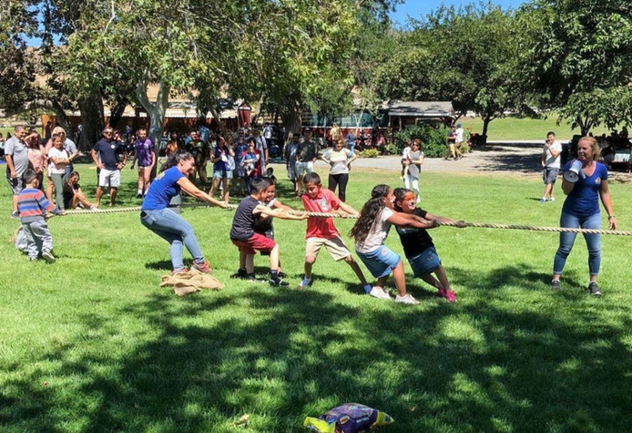 Hosted Games - Tug-of-War