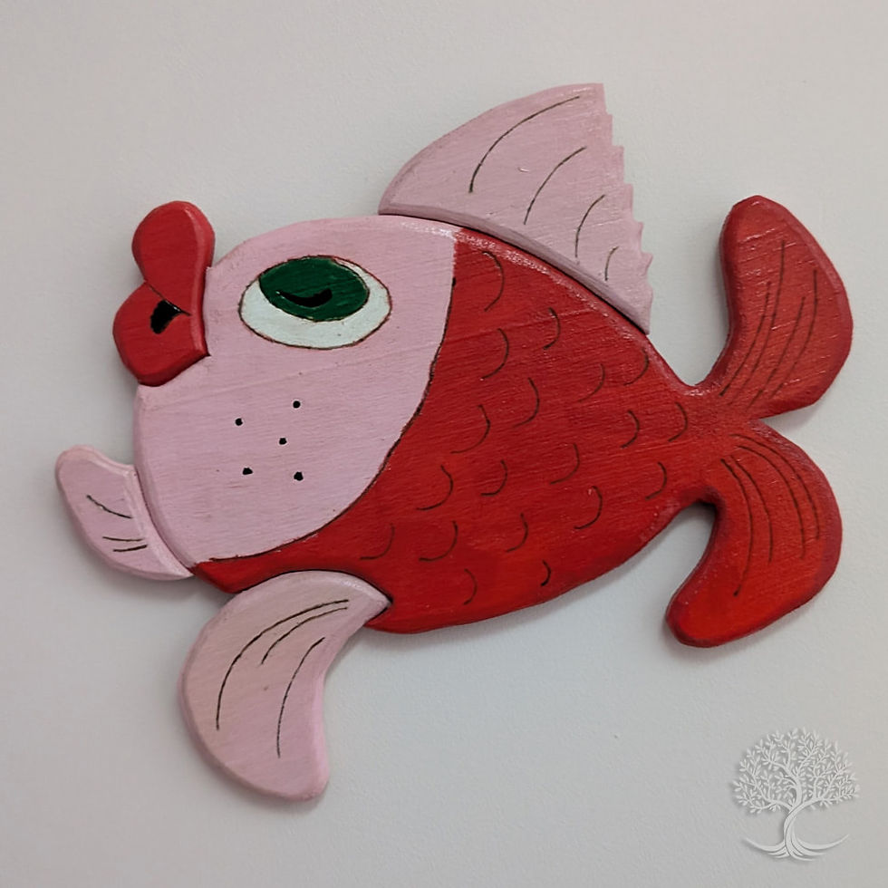 poisson-rouge-plaque-porte-intarsia