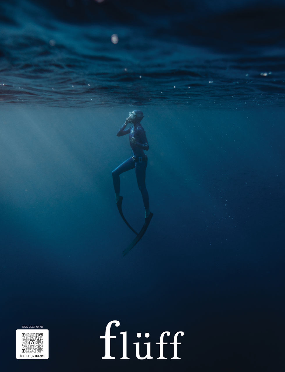 Thumbnail: Flüff Magazine back cover, winter issue, beauty, creative makeup, fashion, editorial, underwater photography, diver.