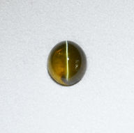 Chrysoberyll Katzenauge cats eye oval Edelstein Peter Loosli Goldschmied Wettingen