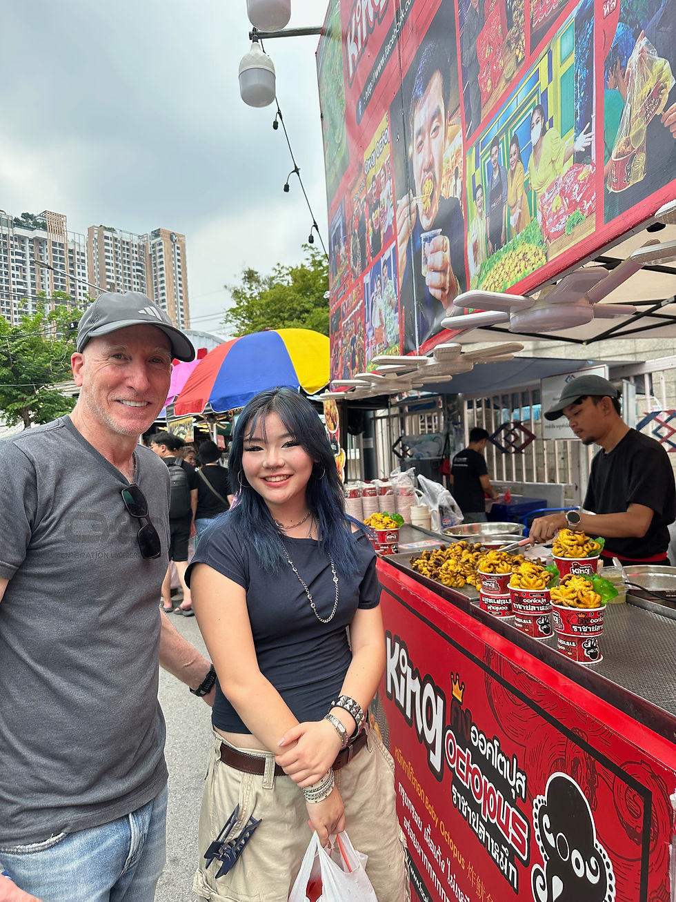 David and Sarah at Chatuchak Market