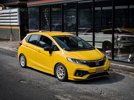 Honda Jazz (GK) จัดกันต่อเนื่อง แวะมาอัพเกรดช่วงล่างใหม่ ชุดใหญ่ ครบๆ