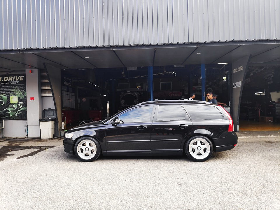 ภาพขนาดย่อ: VOLVO V50 - H.Drive EURO Spec