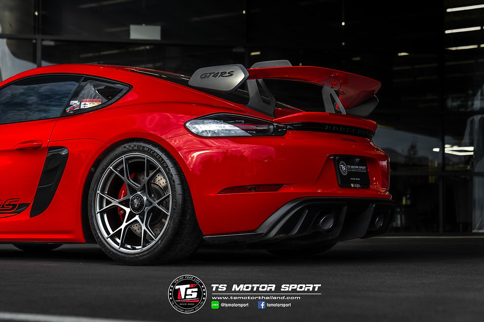 Porsche GT4RS