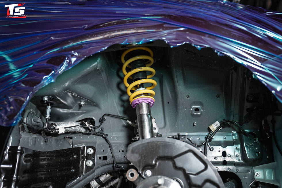 ภาพขนาดย่อ: Ford Mustang 2.3L High Performance - KW V3 Coilovers