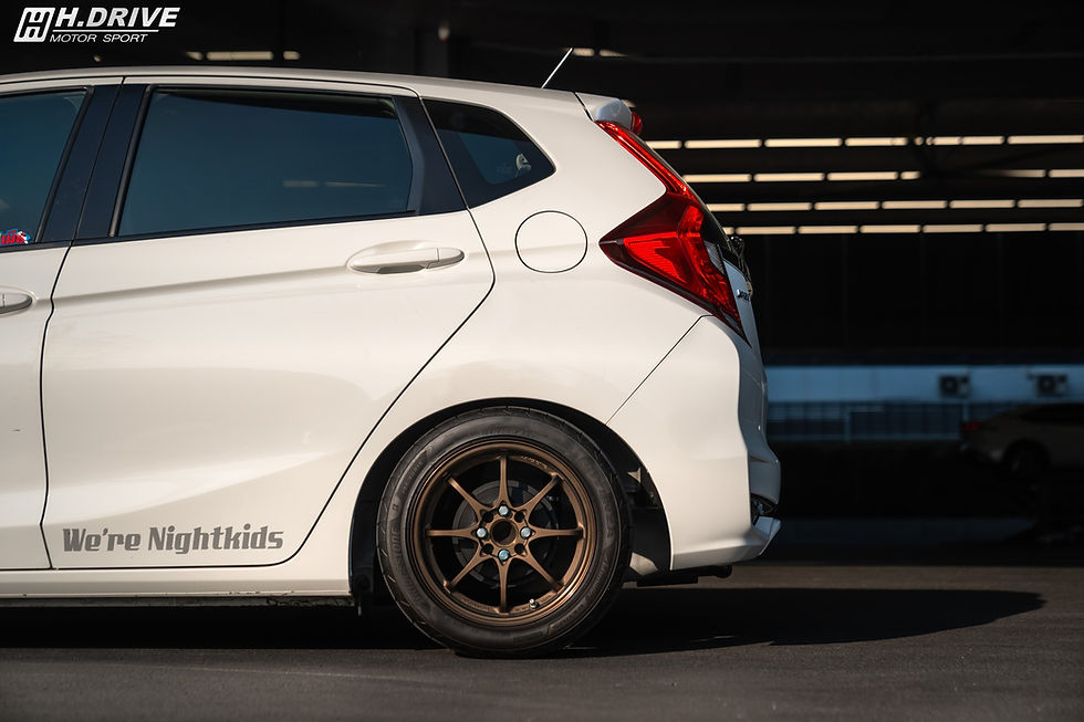 ภาพขนาดย่อ: HONDA JAZZ GK - H.Drive S. Spec