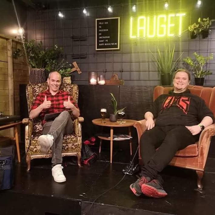 Vinyl med noko attåt: Feirar femårsdag - Lauget