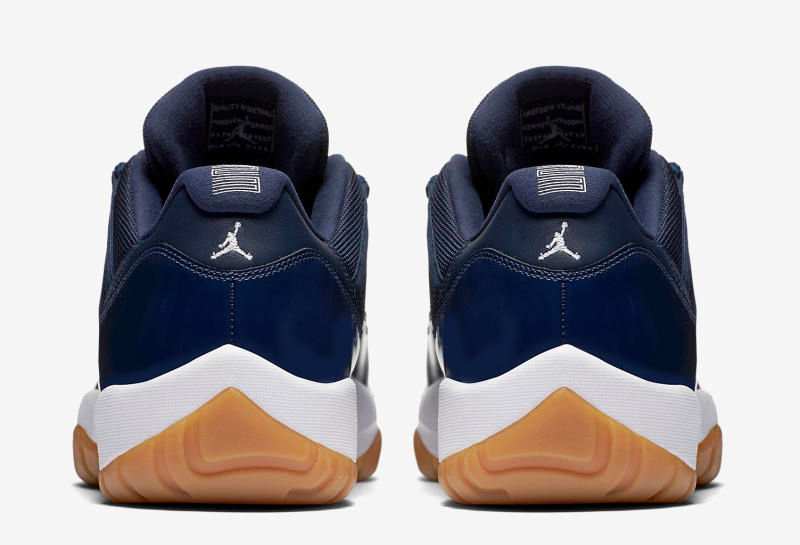 Thumbnail: AIR JORDAN 11 RETRO LOW "NAVY GUM"