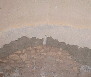 Peritaje de daños de humedades en edificio