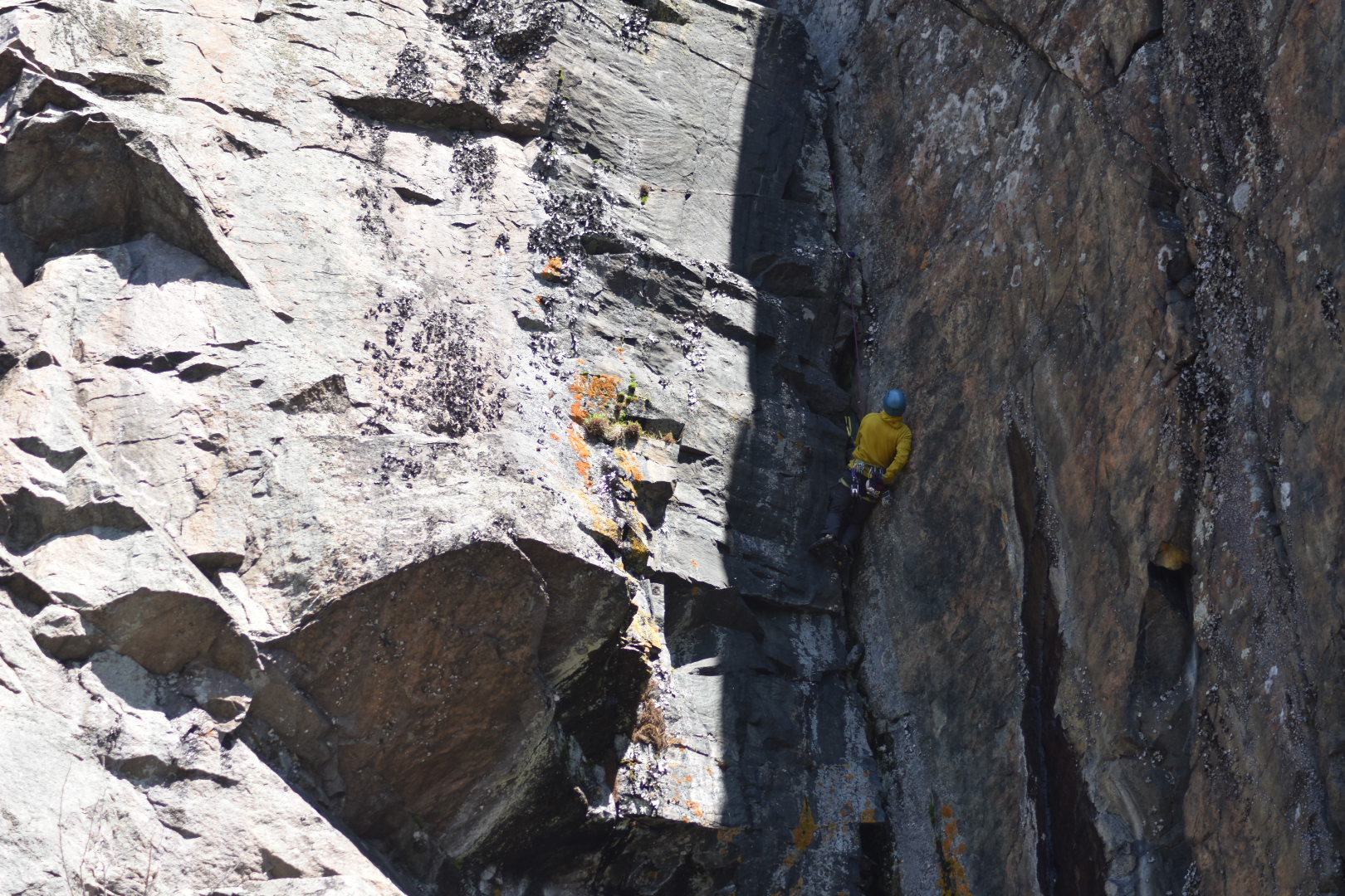 Climb Sudbury Northern Ontario rock, bouldering and ice climbing
