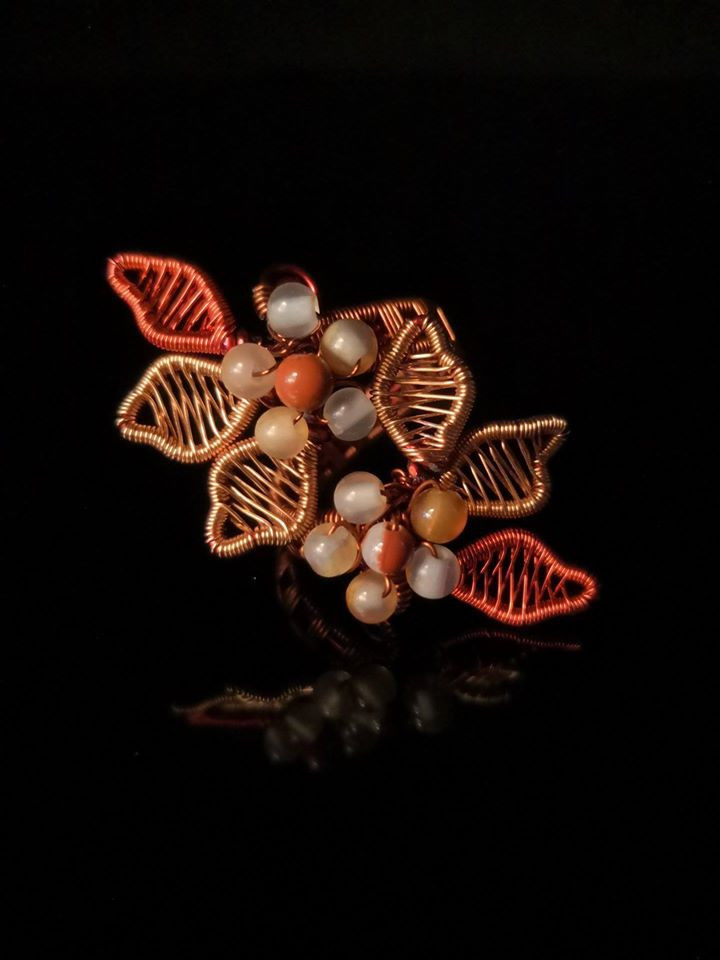 Thumbnail: Gem Blossom Ring 宝石开花戒指