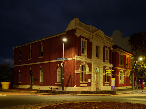 colonial architecture, heritage buildings, historic town, texture, architectural photography
