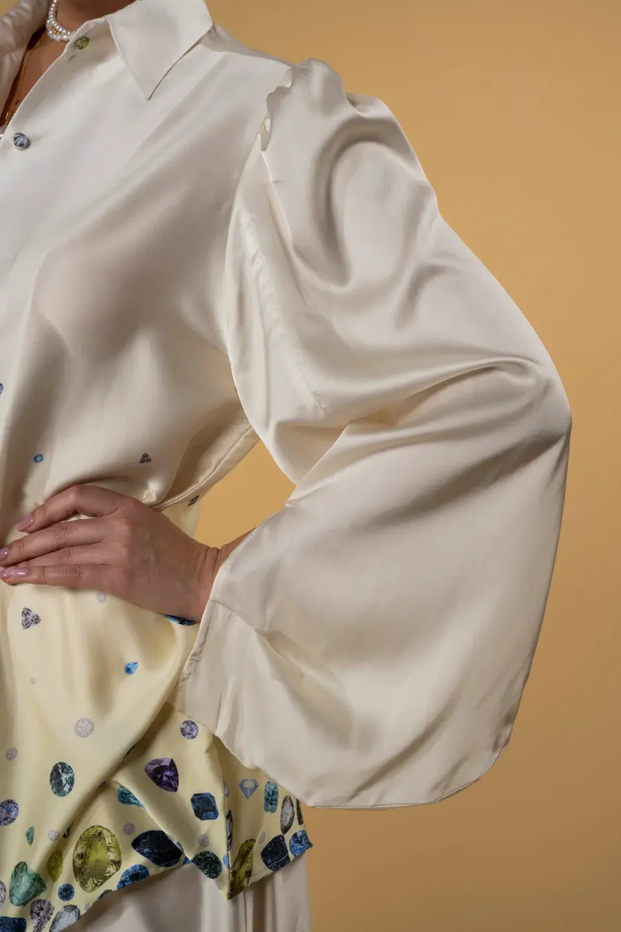 Thumbnail: Curtis Gemstone 