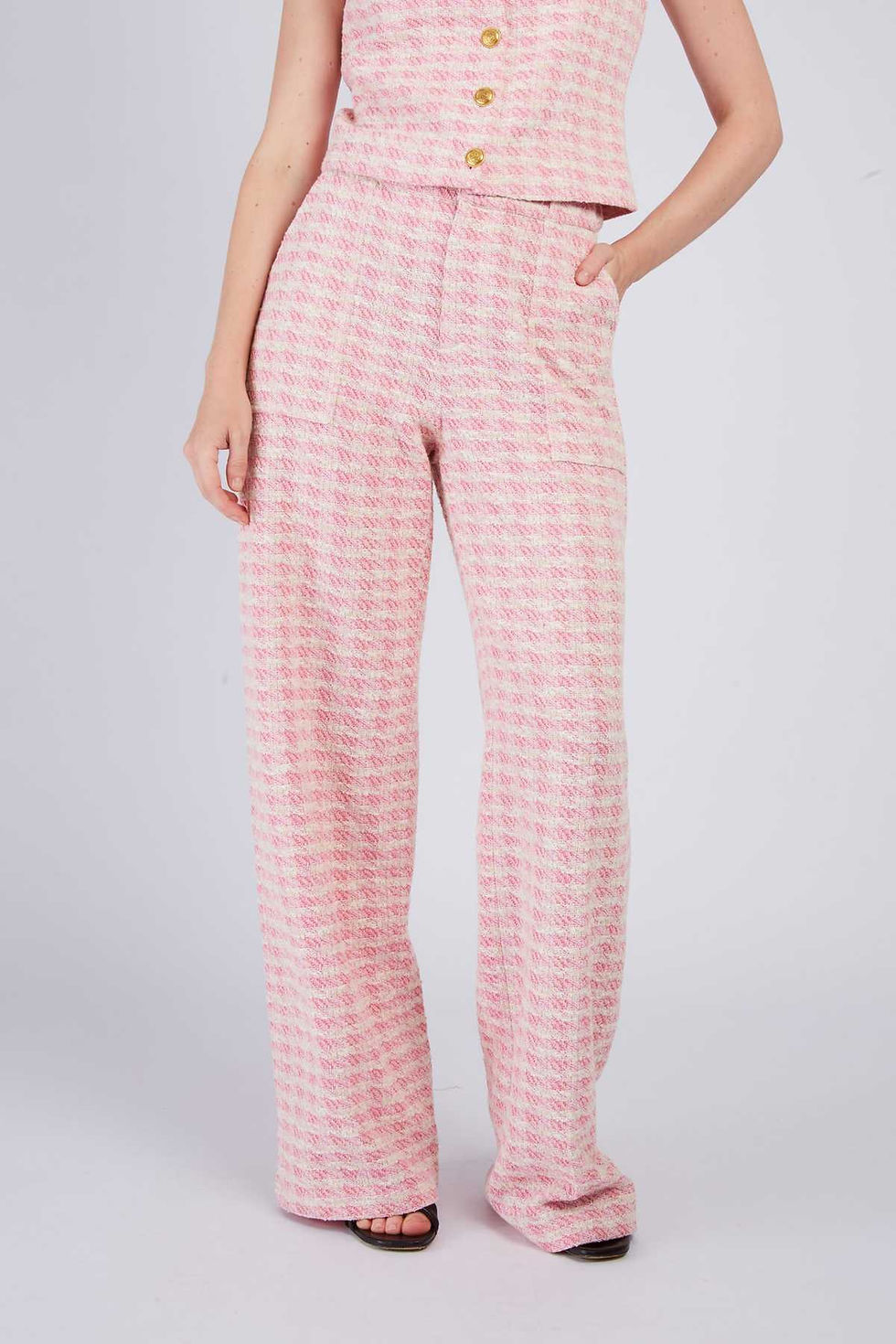 Thumbnail: Tai Pink Plaid