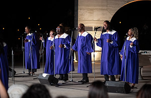 2025_12_21_NYGospelChoir.jpg