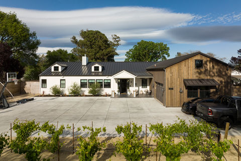 FAMILY ESTATE IN SONOMA