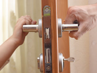 Trouver un serrurier pas cher à Belleville