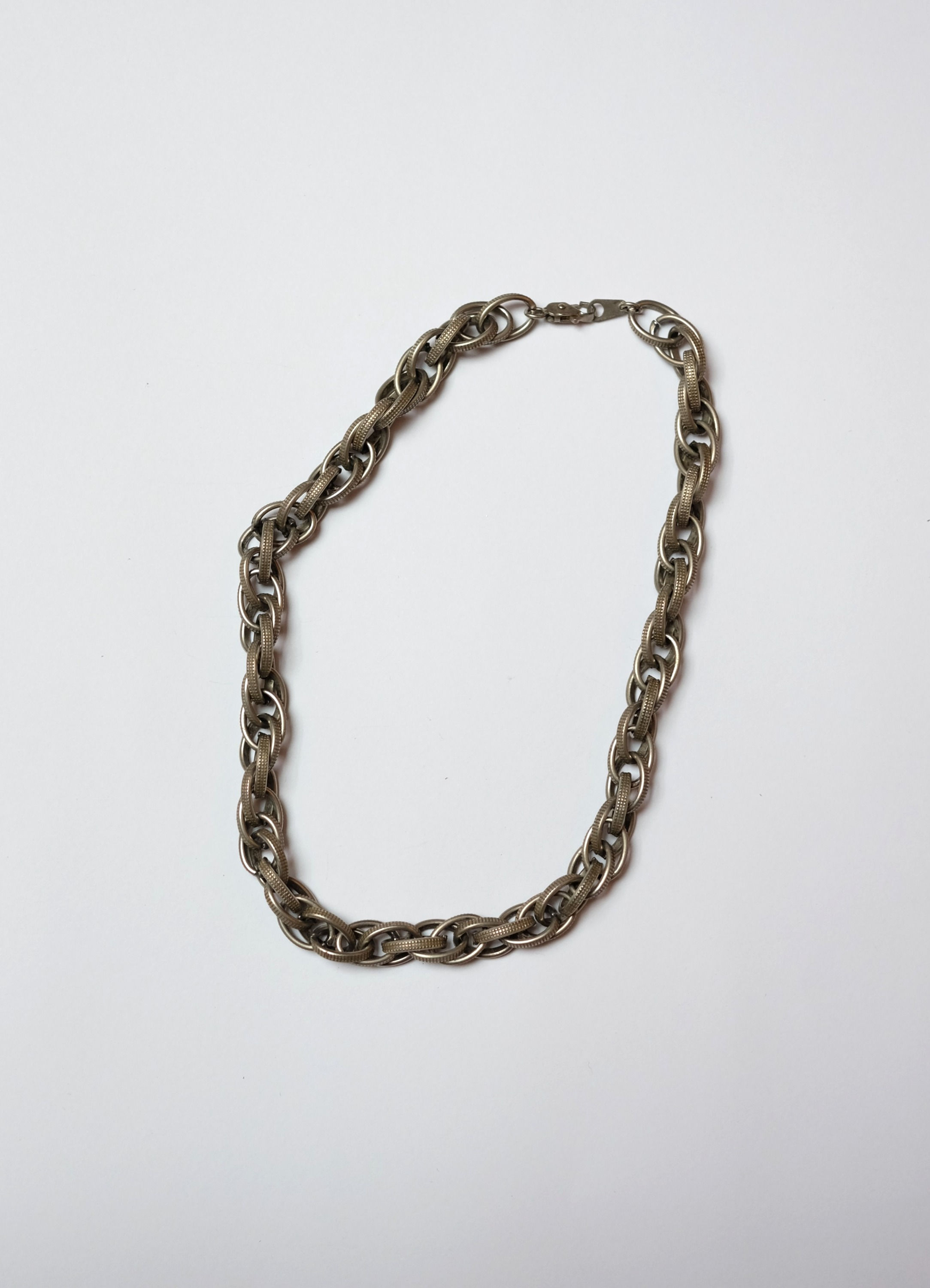 chain necklace