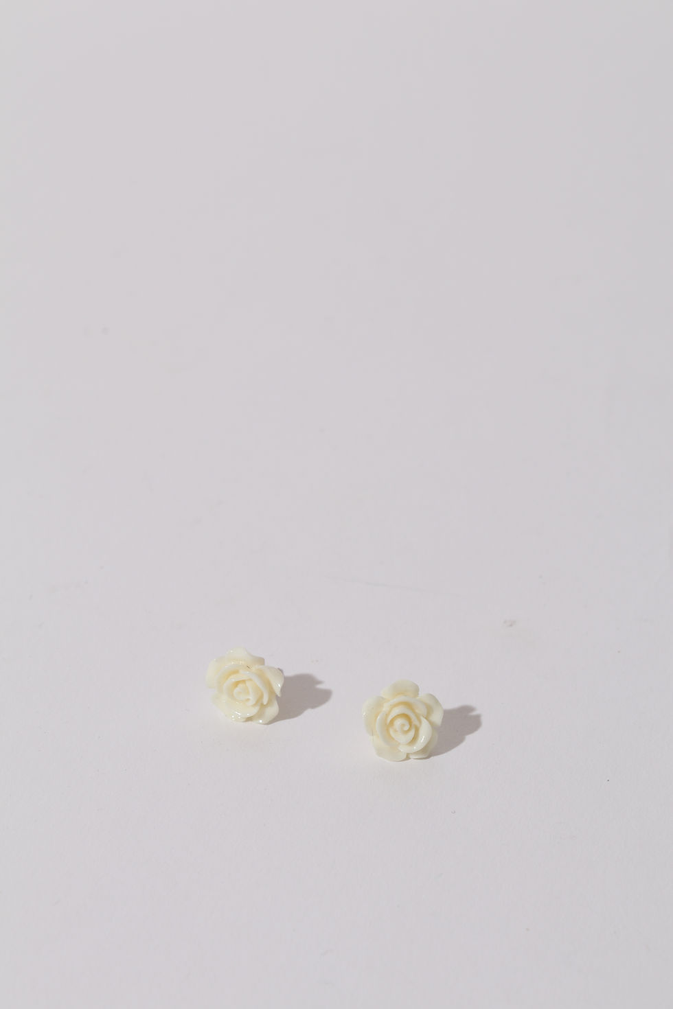 Thumbnail: flower earrings