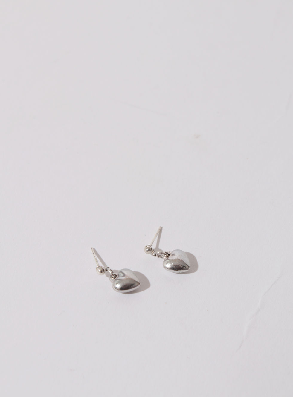 Thumbnail: metal hearts