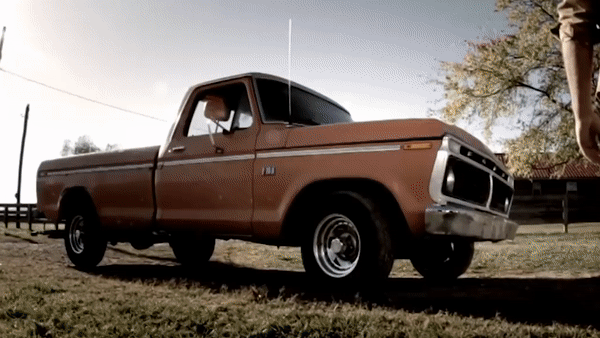 getintruck.gif