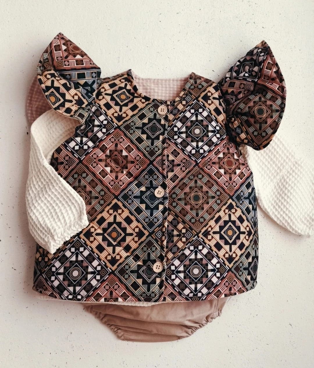 Chaleco reversible acolchado étnico