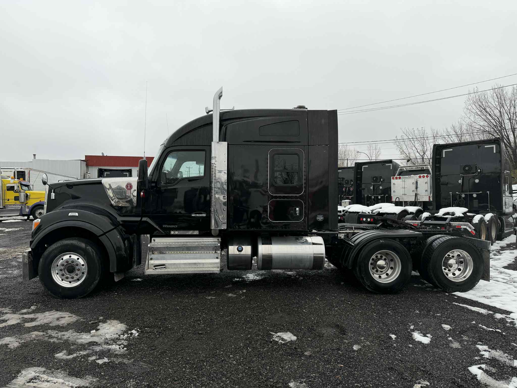 2020 Kenworth W990 2