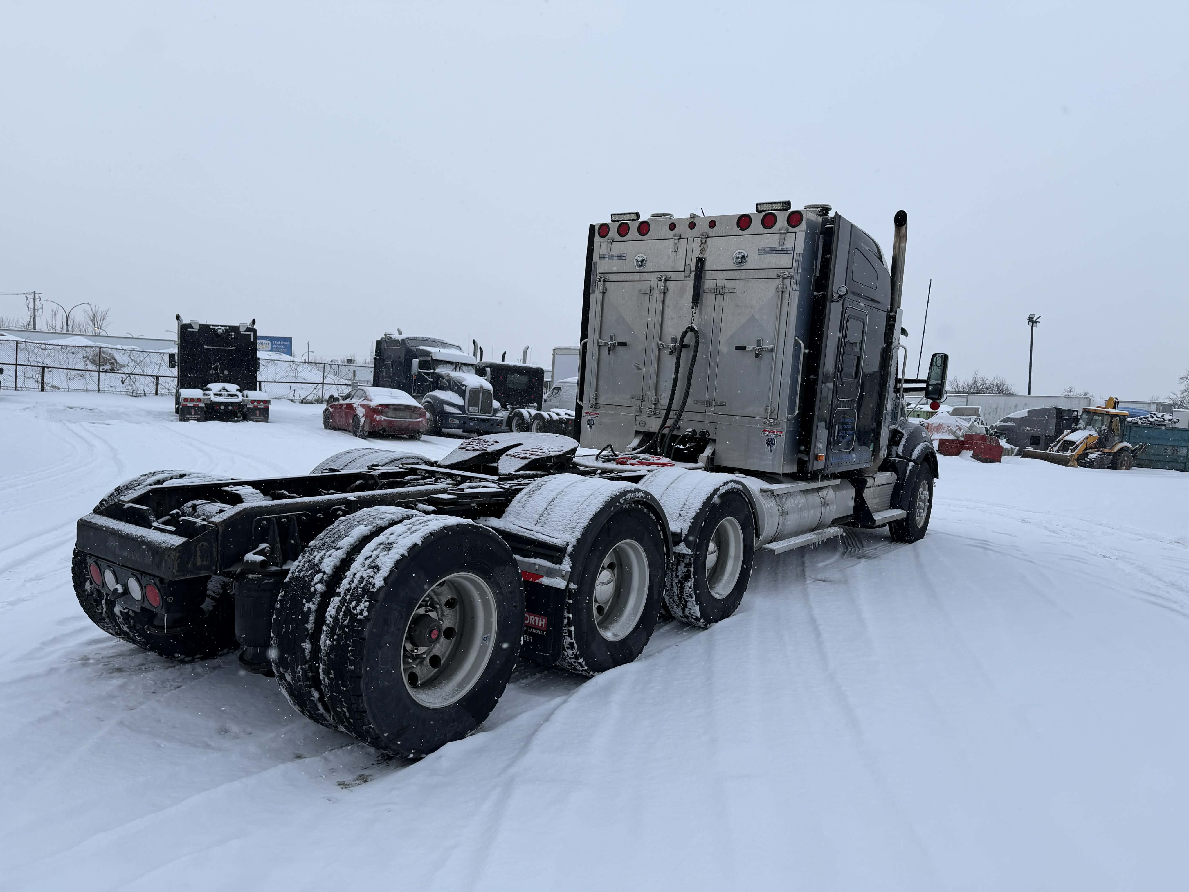 2020 Kenworth T880 5