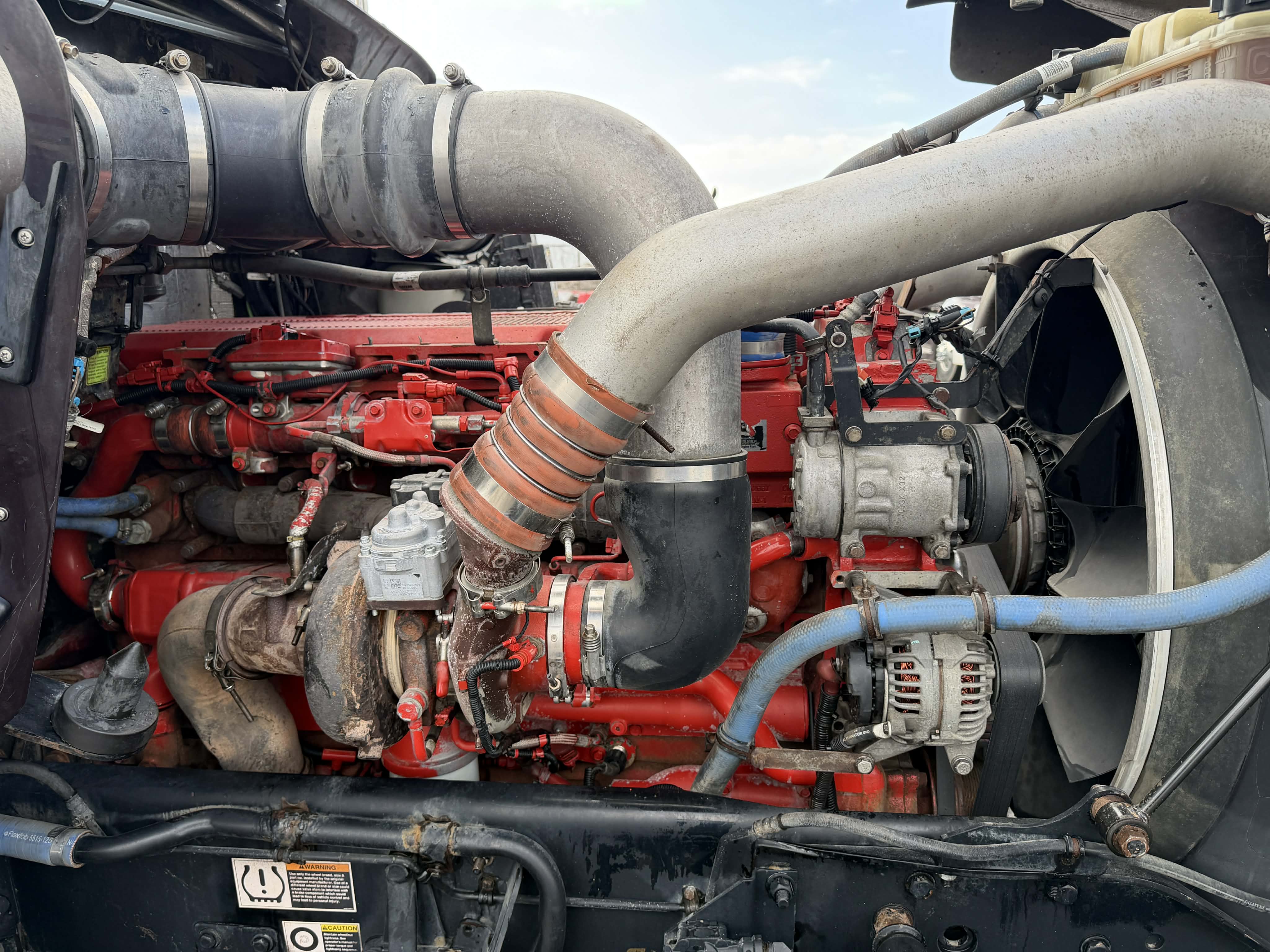 2022 Kenworth W900L 14