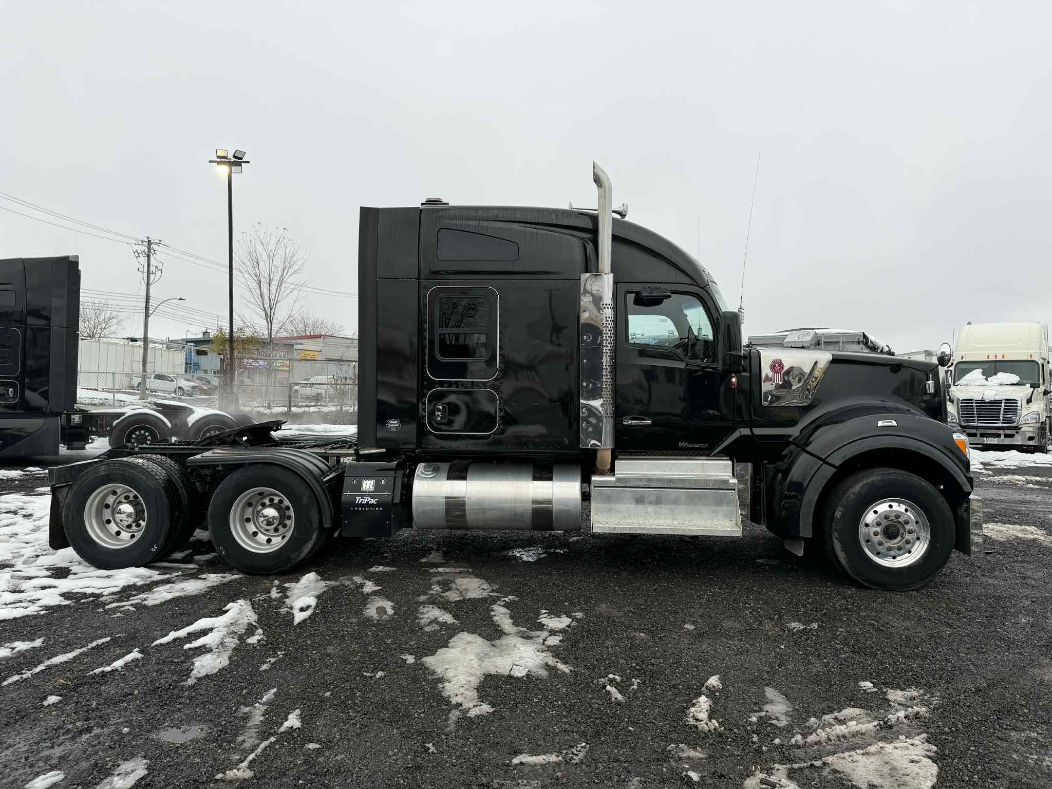 2020 Kenworth W990 6
