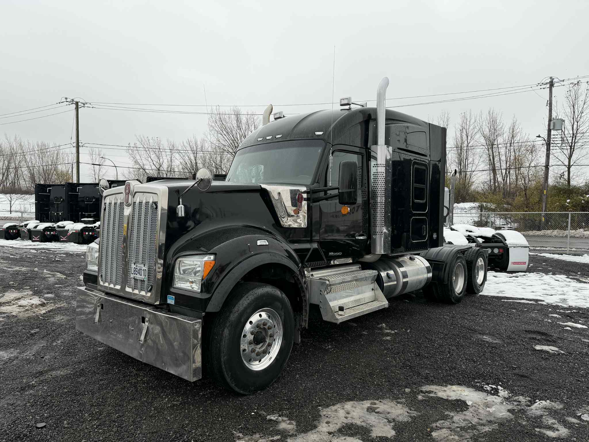 2020 Kenworth W990