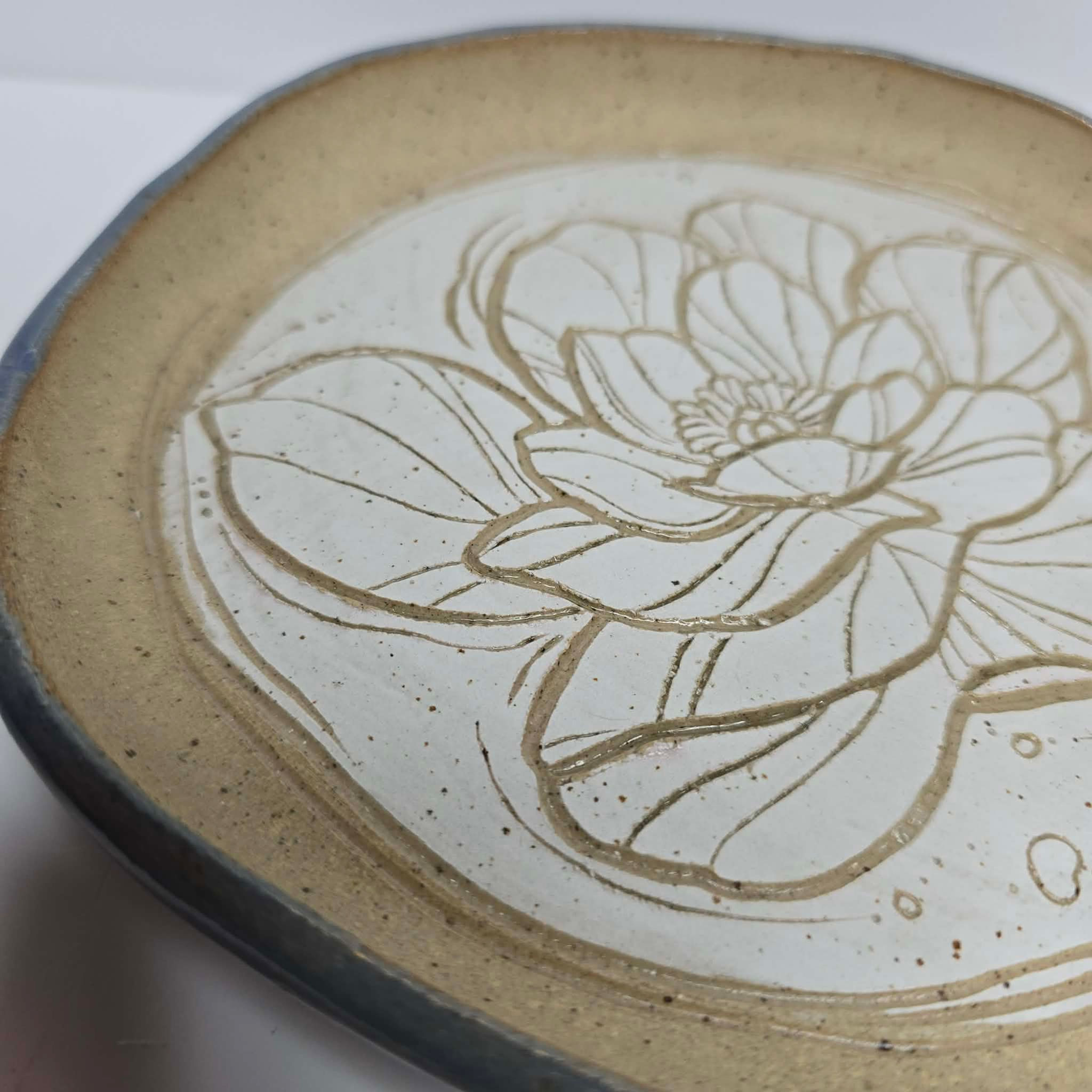 JUNE 25TH : 6.00-8.00pm Sgraffito Plate / Mug