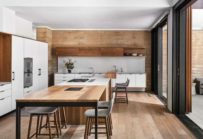 55Roberts_Kitchen_01 copy.jpg