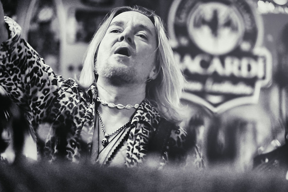 Sainted Sinners - Twin Bar, Liechtenstein, am 30.11.25 von bildwest.at