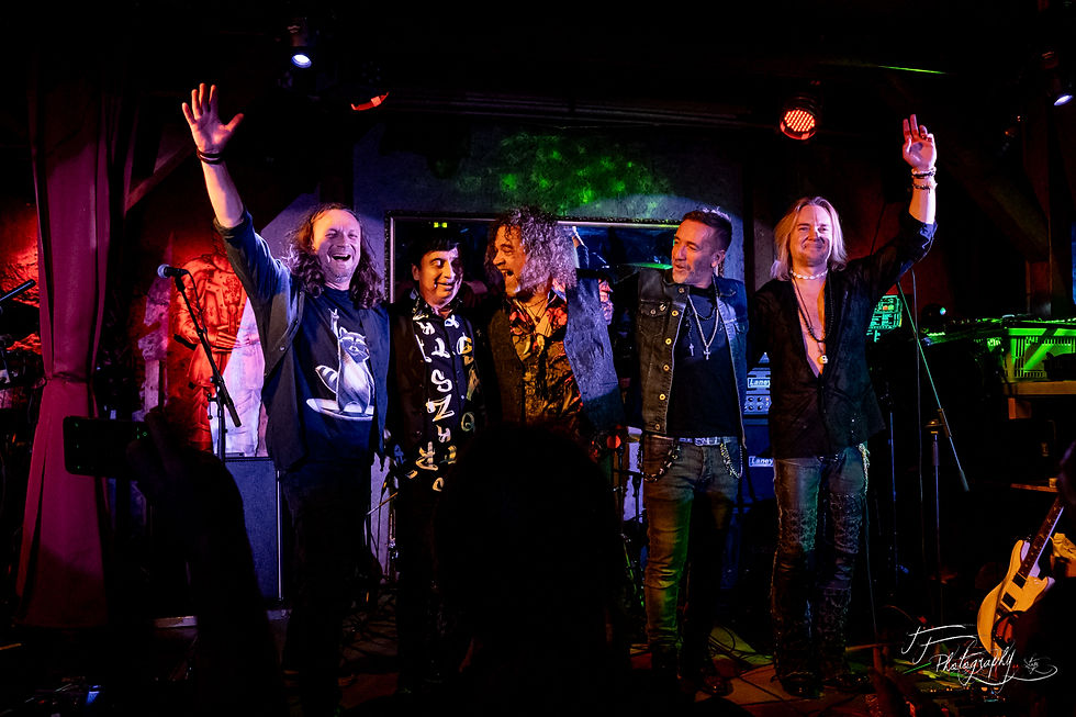 Sainted Sinners - GoIn, Obergünzburg, am 21.11.25 von Tim Tschirley