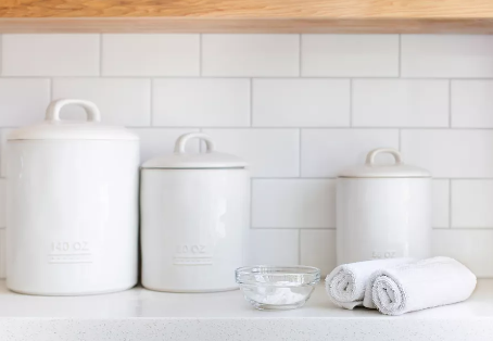 How to Use Baking Soda as a Green Cleaner