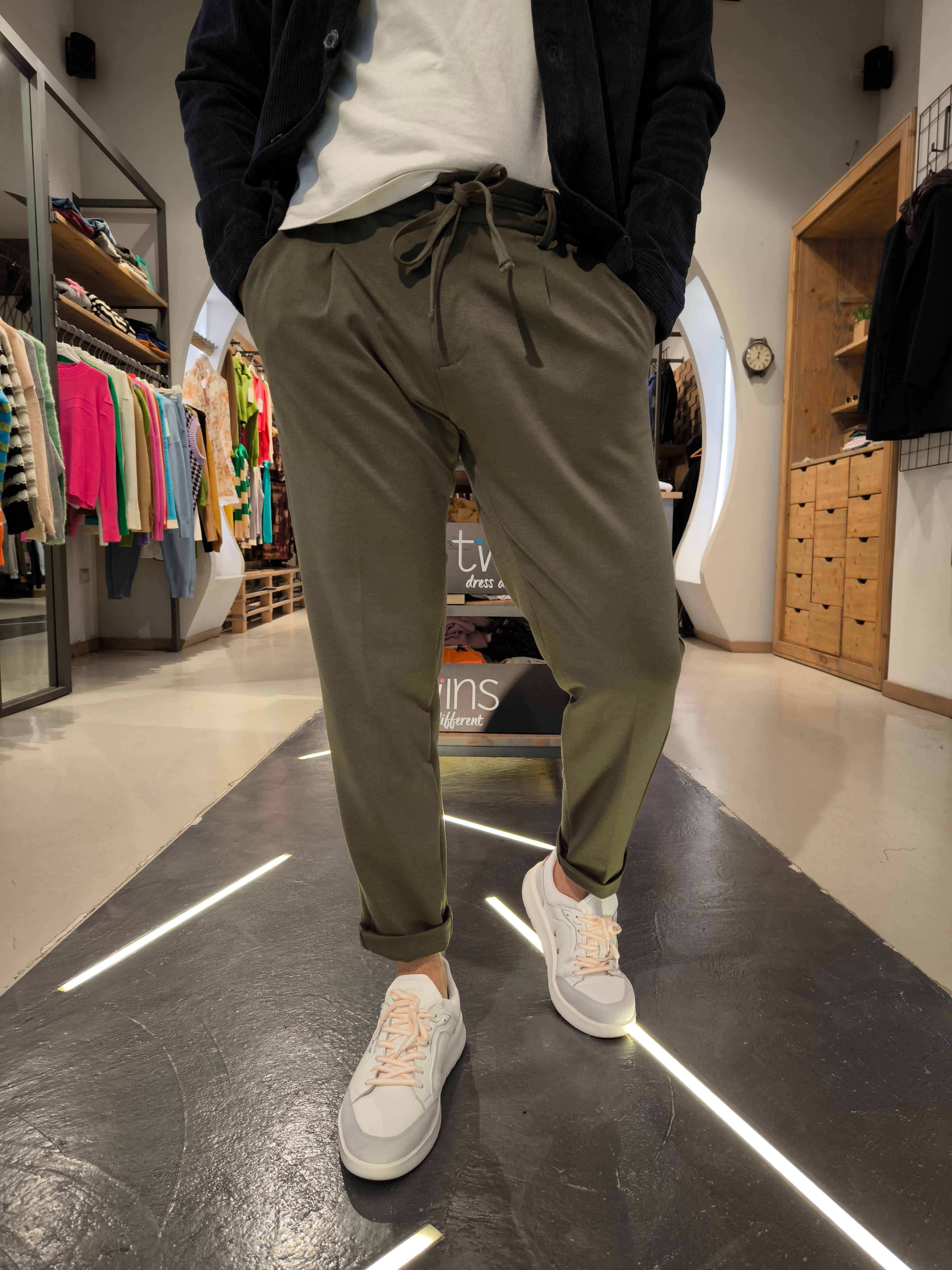 Pantalaccio punto milano