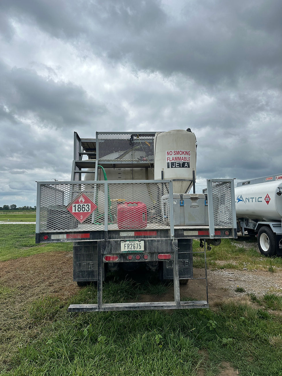 Thumbnail: 2002 GMC Topkick 8500