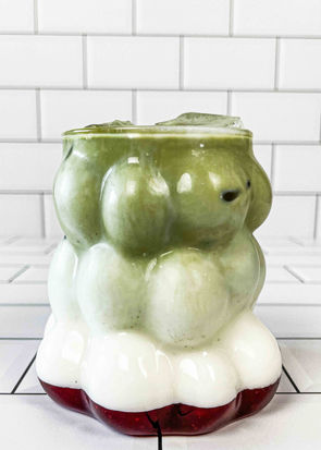Erdbeer-Matcha Eislatte