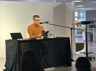 Bundesweiter Vorlesetag 2025 - Besuch in der Stadtbibliothek RE