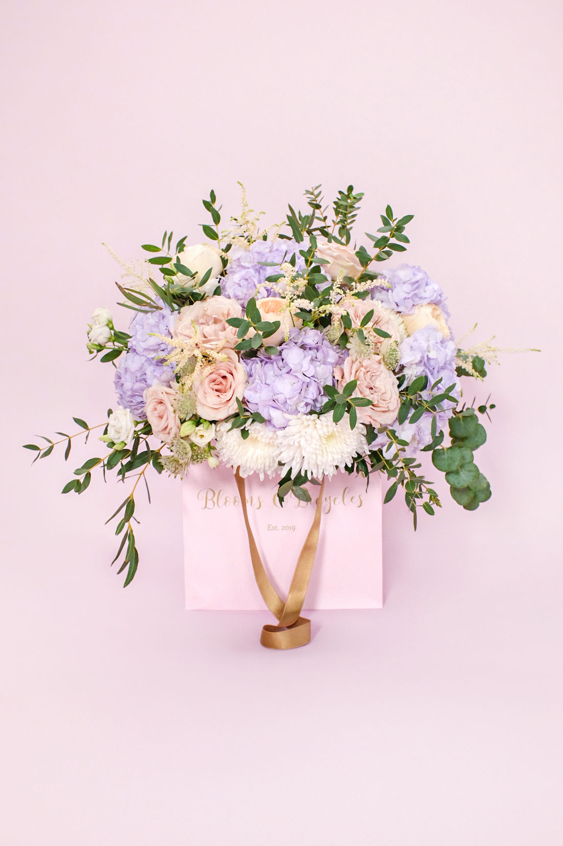 The Duchess Large Handtied Bouquet