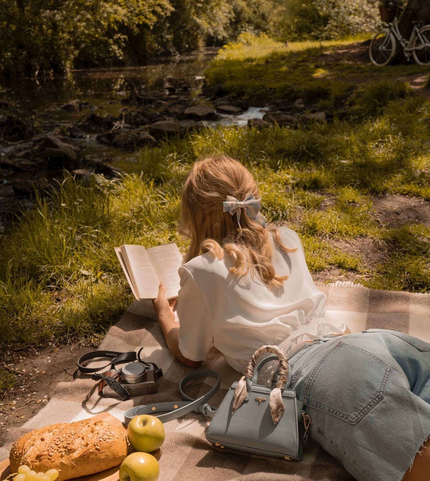 Fable England Bee Charm Blue Alice Mini Tote