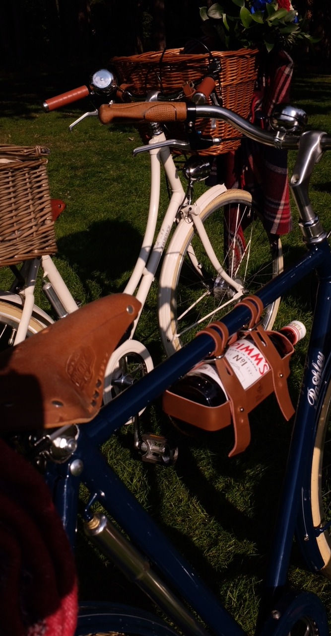 Thumbnail: Brown Leather Bicycle Wine Bottle Holder