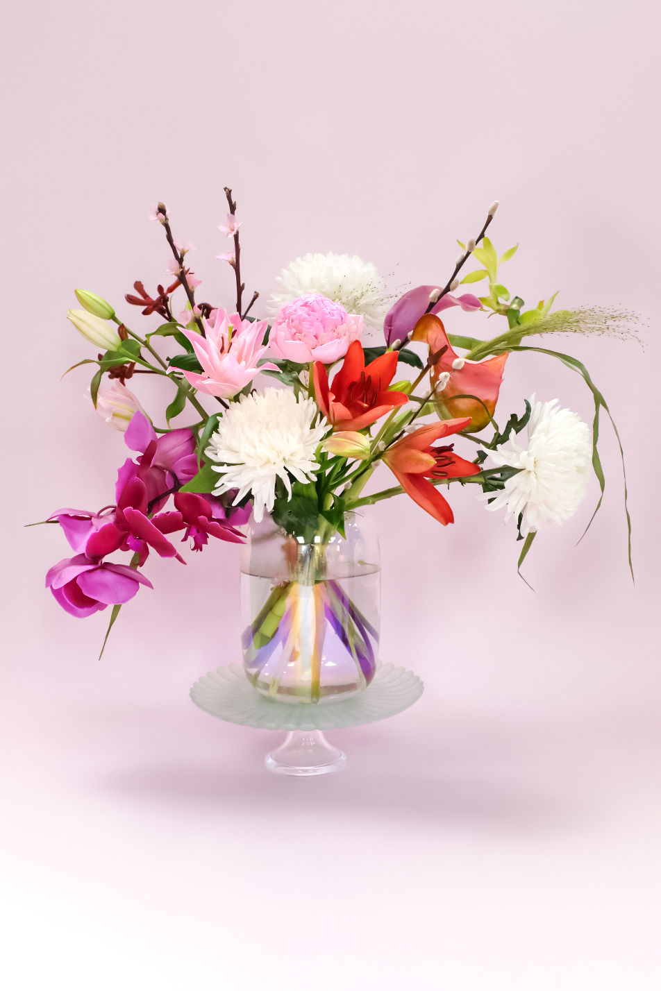 Exotica Large Letterbox Flowers with Pearl Vase