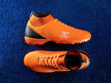 Zenifa Skylight Boots Series sepatu futsal pria model boots ringan dan nyaman, pilihan tepat untuk permainan cepat dan penuh kontrol | Zenifa Skylight Boots Series men’s futsal boots lightweight comfortable fit for fast play and better control